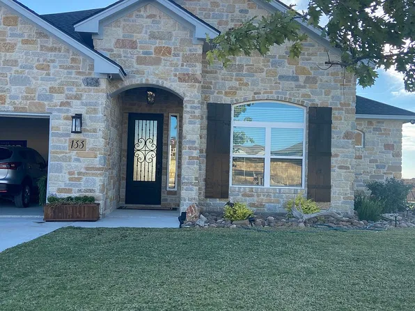 133 Greg Ln, Jarrell, TX 76537