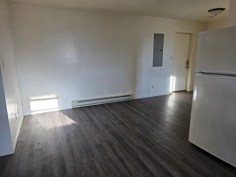 105 W Emeline St — Photo 26