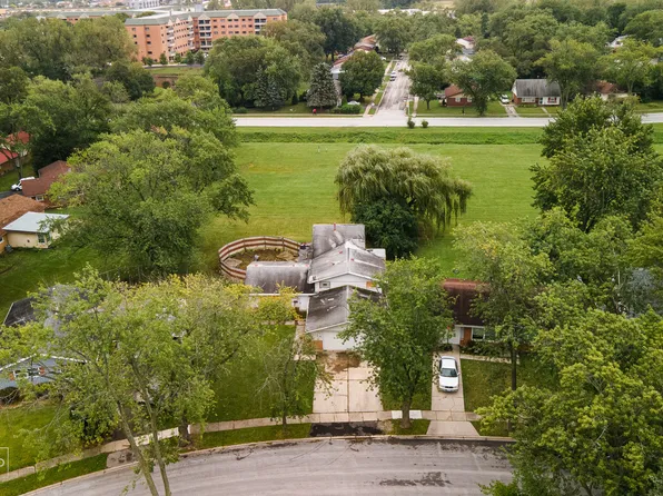 3305 Hazel Ln, Hazel Crest, IL 60429