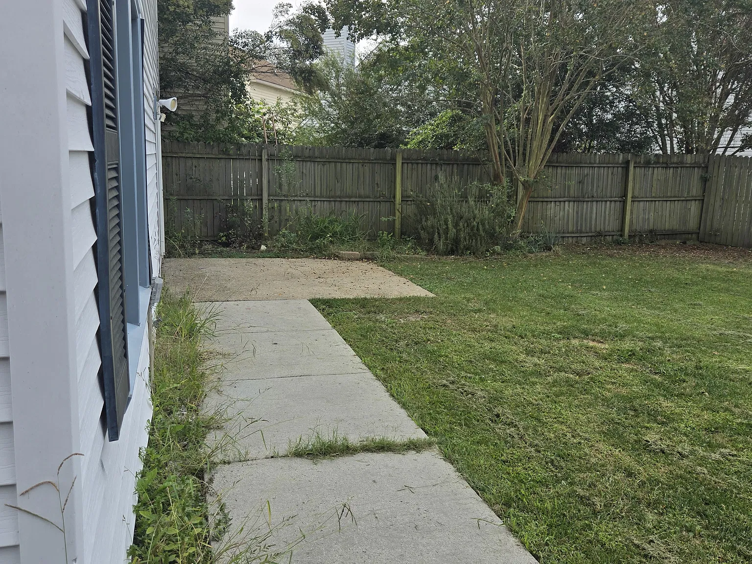 4 bed, 1700 sqft, $2,500 — Photo 3