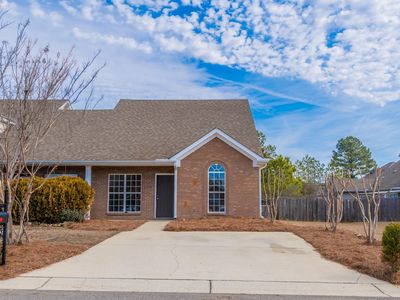 504 Waterford Lake Cir, Calera, AL, 35040