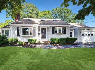 65 Russell Rd, Weymouth, MA 02190