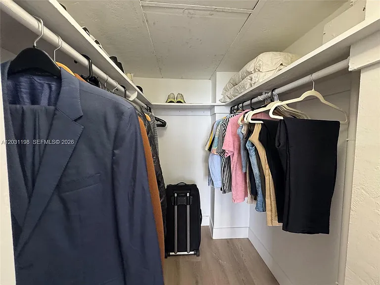 1500 Bay Rd #718S — Photo 29