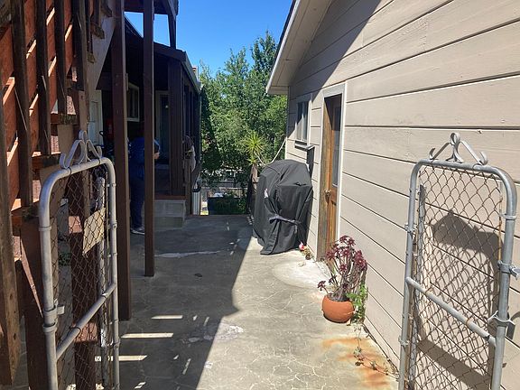 2nd image of 615 E I St