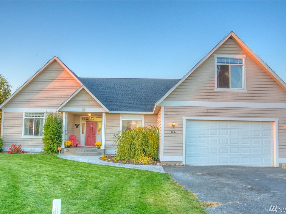 1st image of 7896 Blue Jay Dr NE