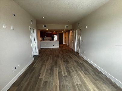 4th image of 4424 S Texas Ave #204