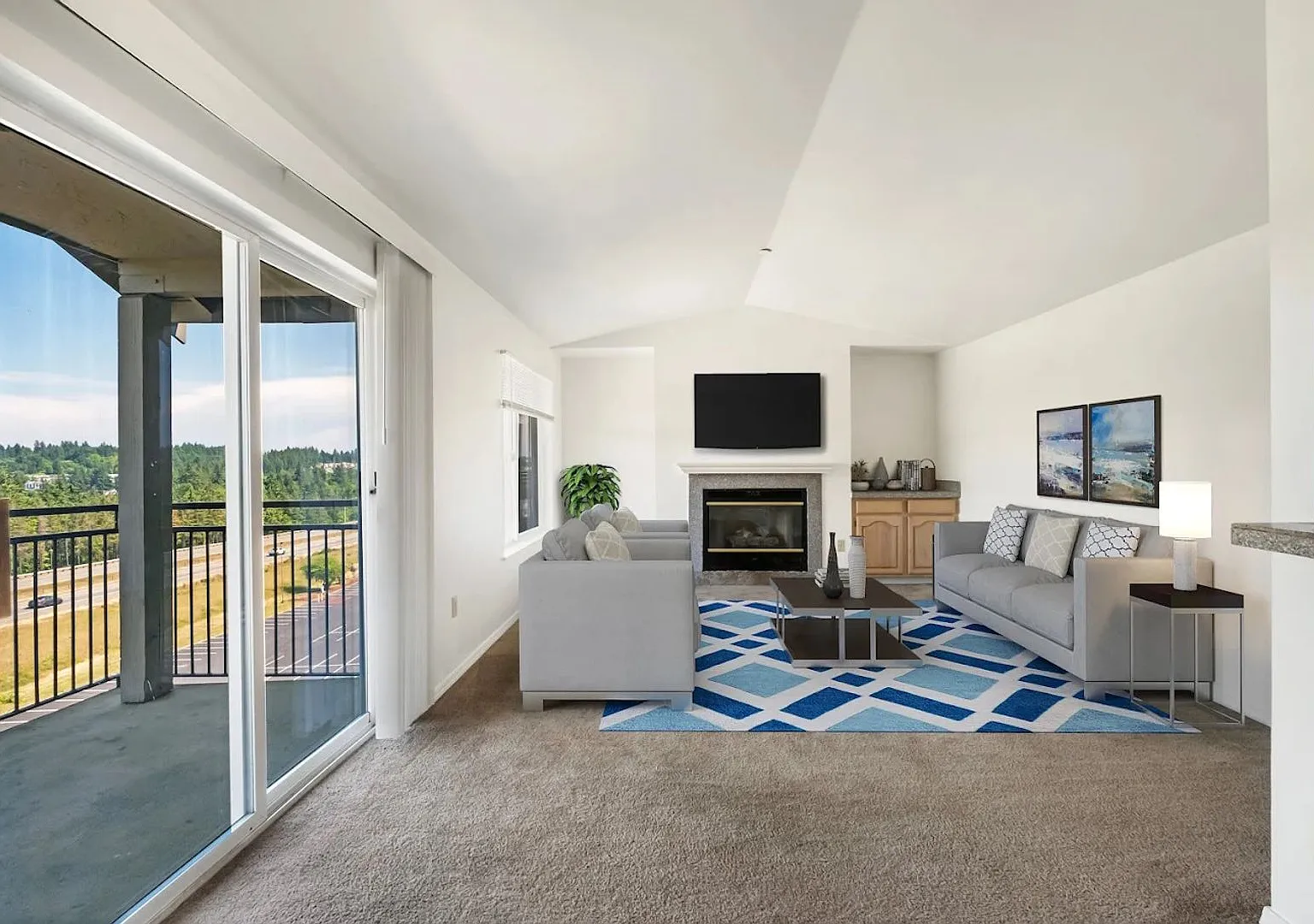 ONE MONTH FREE RENT — Photo 2