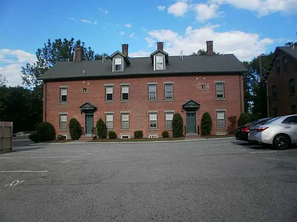 1746 Lonsdale Ave #12, Lincoln, RI 02865