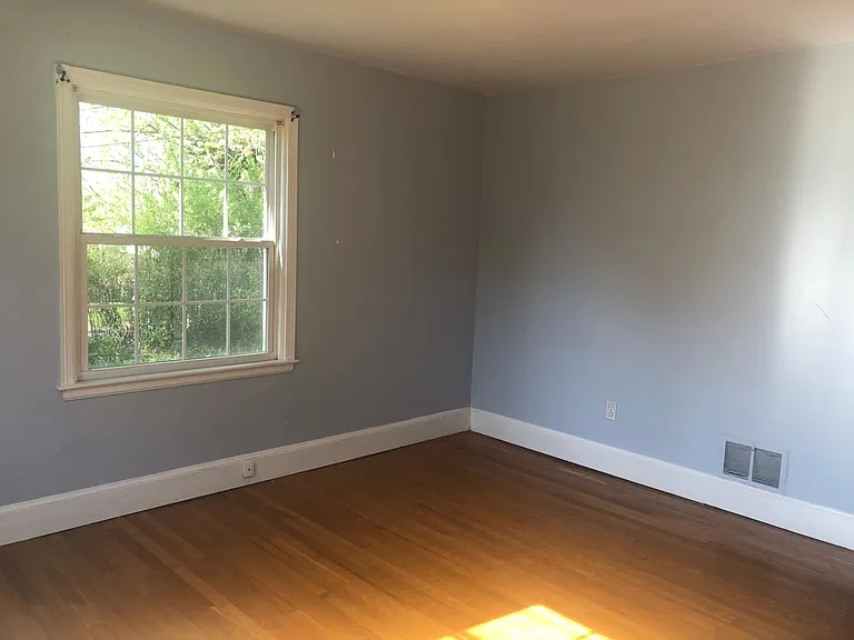 307 S Cherokee St — Photo 11