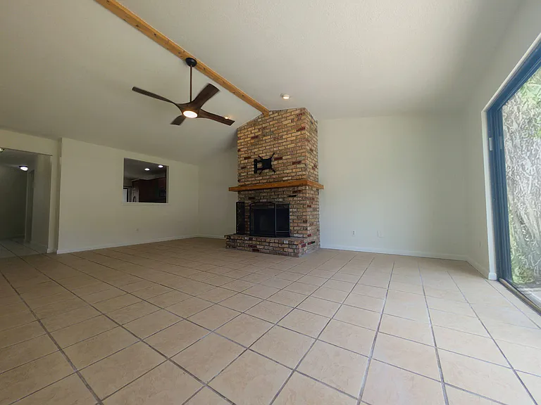2166 Raeford Rd — Photo 9