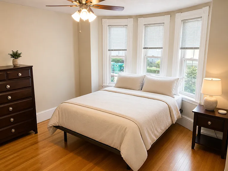 254 Harvard St #1 — Photo 13