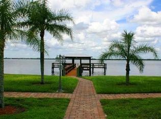 3225 E Riverside Dr #E-16, Fort Myers, FL 33916