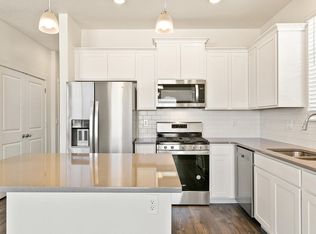 6121 Alpine Ridge Dr, Colorado Springs, CO 80925