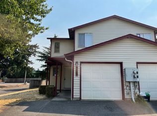 8608 NE Burton Rd APT 1, Vancouver, WA 98662