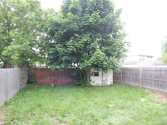 5th image of 2939 North Ave