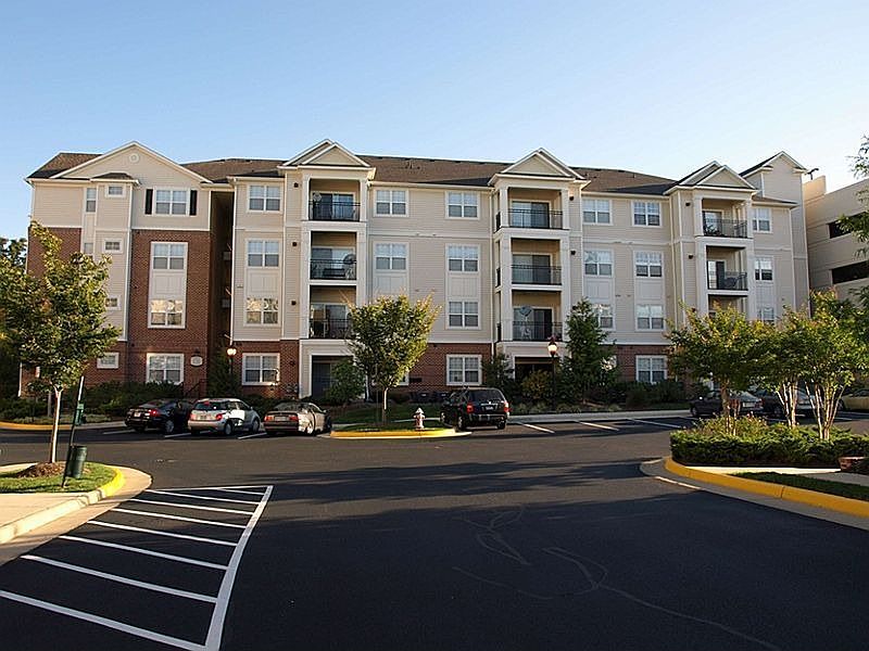 1st image of 12957 Centre Park Cir APT 401
