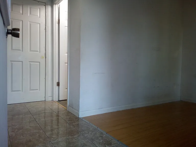 443 Los Encinos Ave — Photo 8