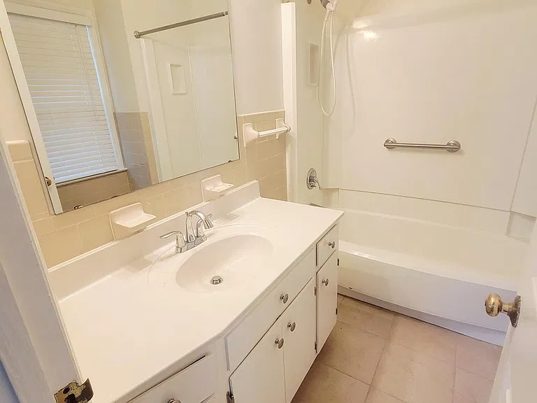 2856 Wycliff Rd — Photo 30