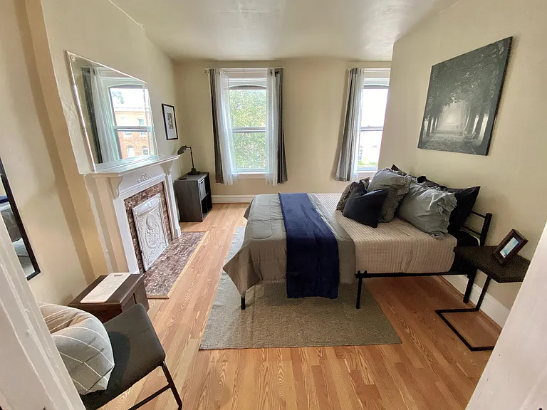 4424 Oakland Ave #2W — Photo 17