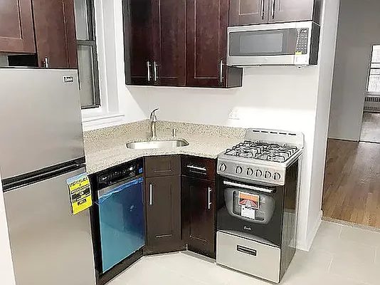 Rented by Compass | media 2