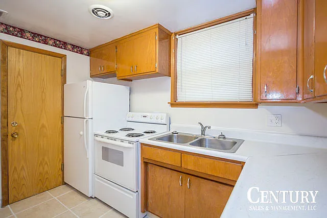 1220 S 22nd St #2 — Photo 11