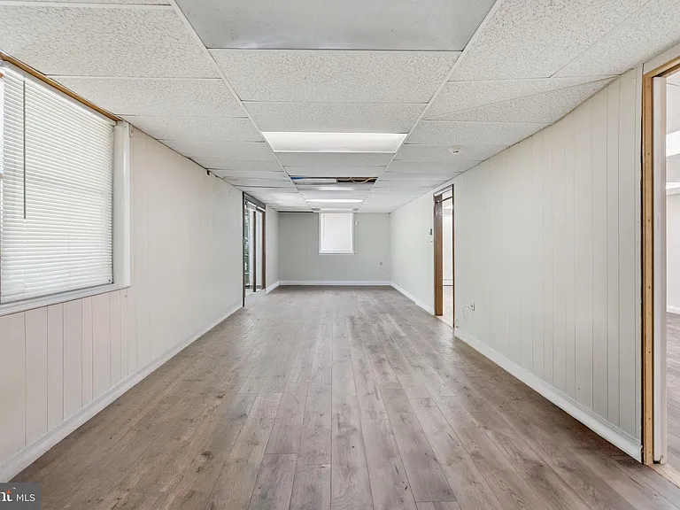 2329 Coles Blvd — Photo 19