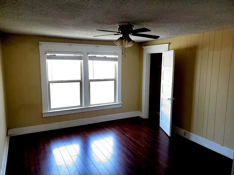 1329 Indian Hill Blvd — Photo 9