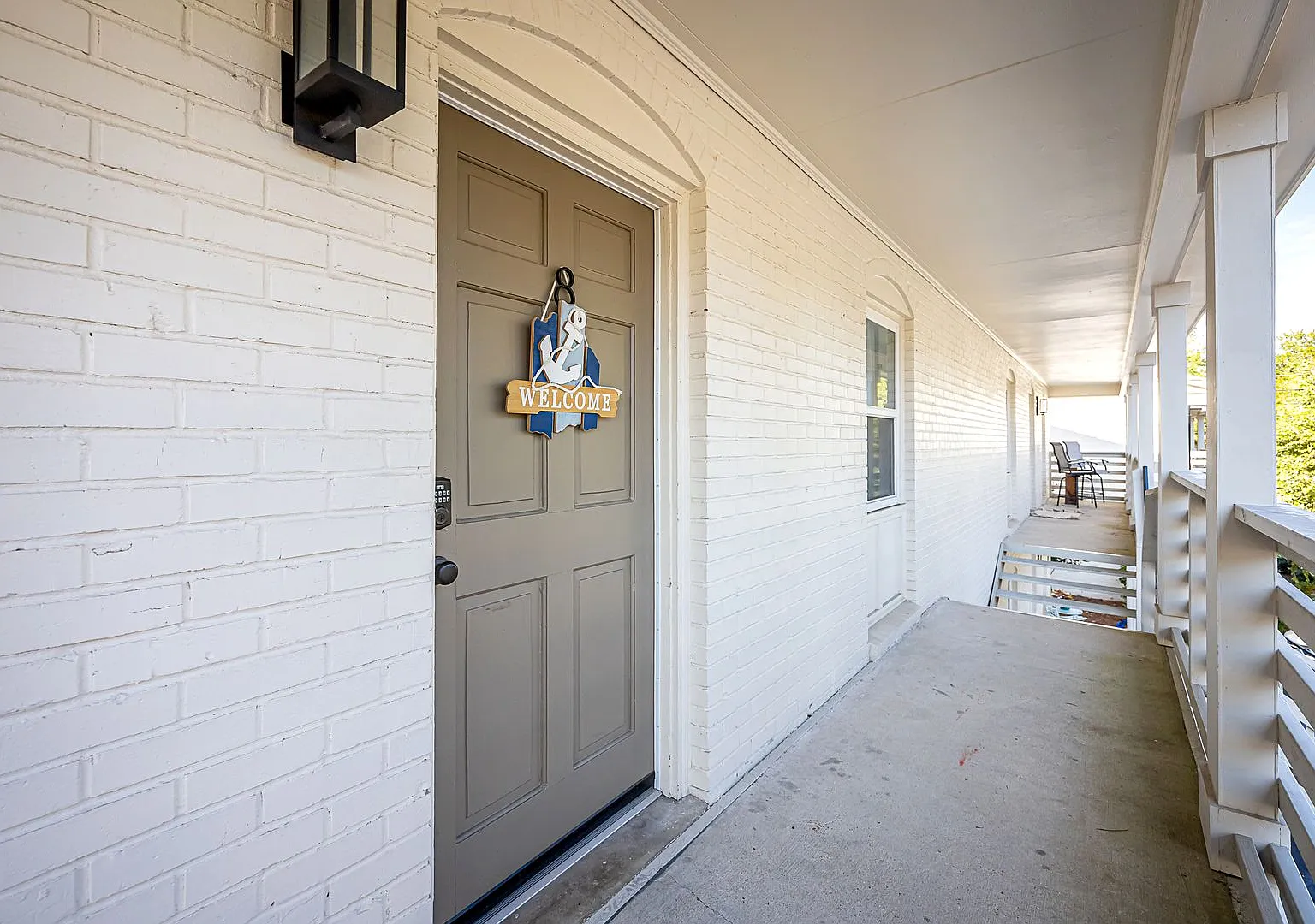 Cute 2 Bedroom 1 Bath in downtown Ocean Springs — Photo 4