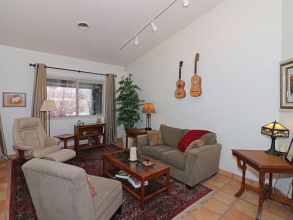 4th image of 2067 Rim Shadow Ct