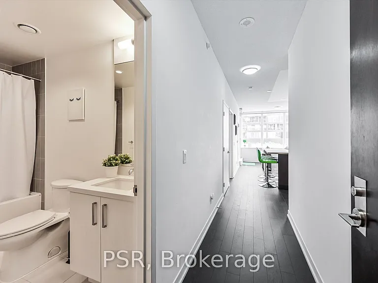 120 Bayview Ave #208 — Photo 24