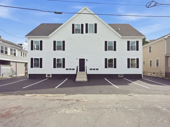 4 Phelps Ave, Westfield, MA 01085