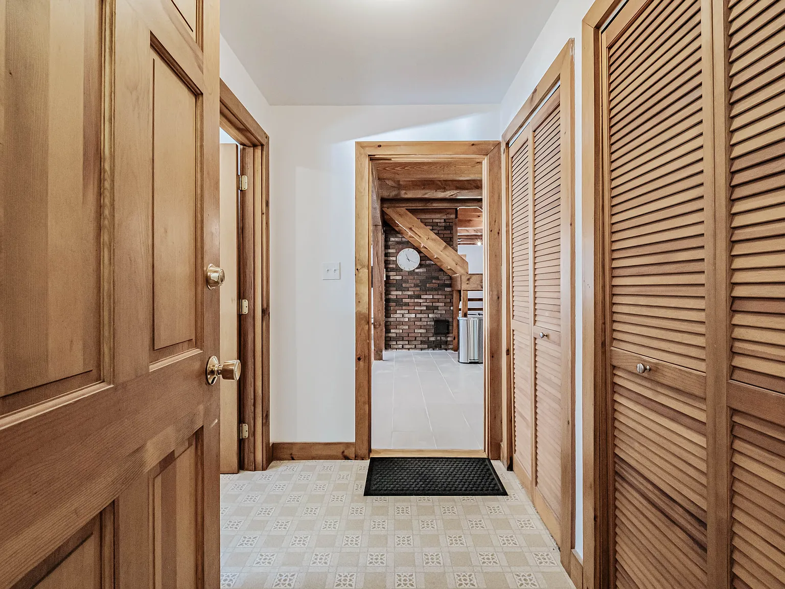 25 Johnson Rd — Photo 4