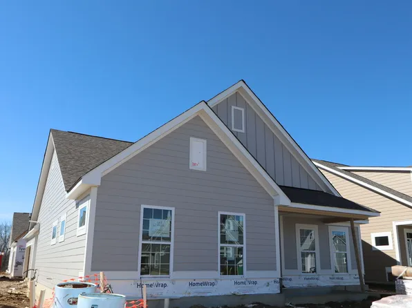 5027 Pepperwell Cir, Dayton, OH 45440