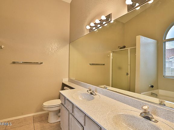 5th image of 7122 N 28TH Drive