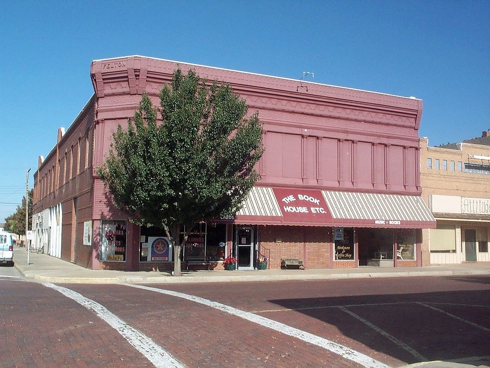 2nd image of 224 Denrock Ave
