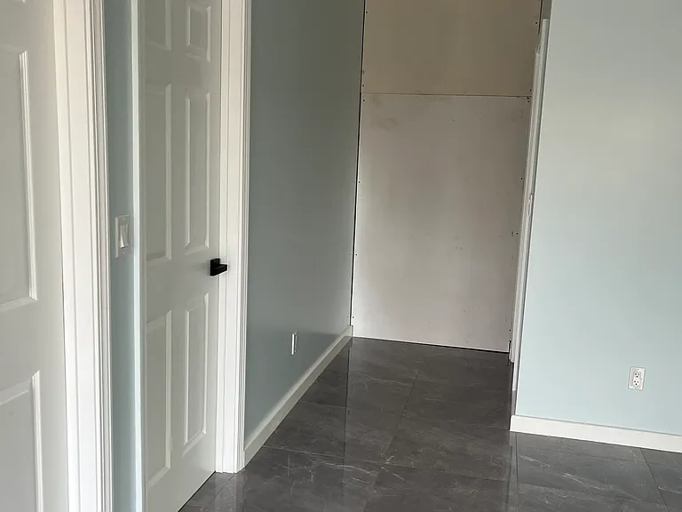1635 Hoolehua St — Photo 9
