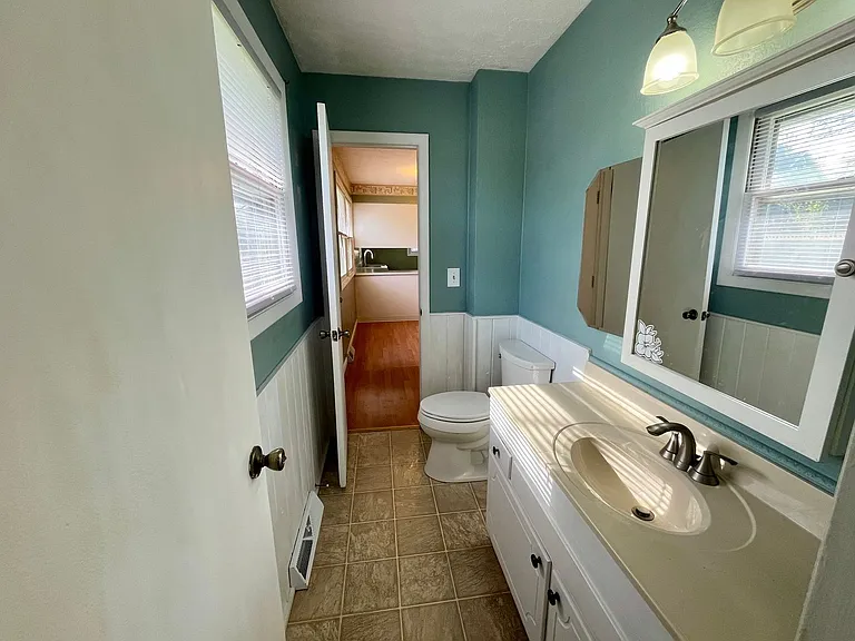 4059 Woodland Ln — Photo 12