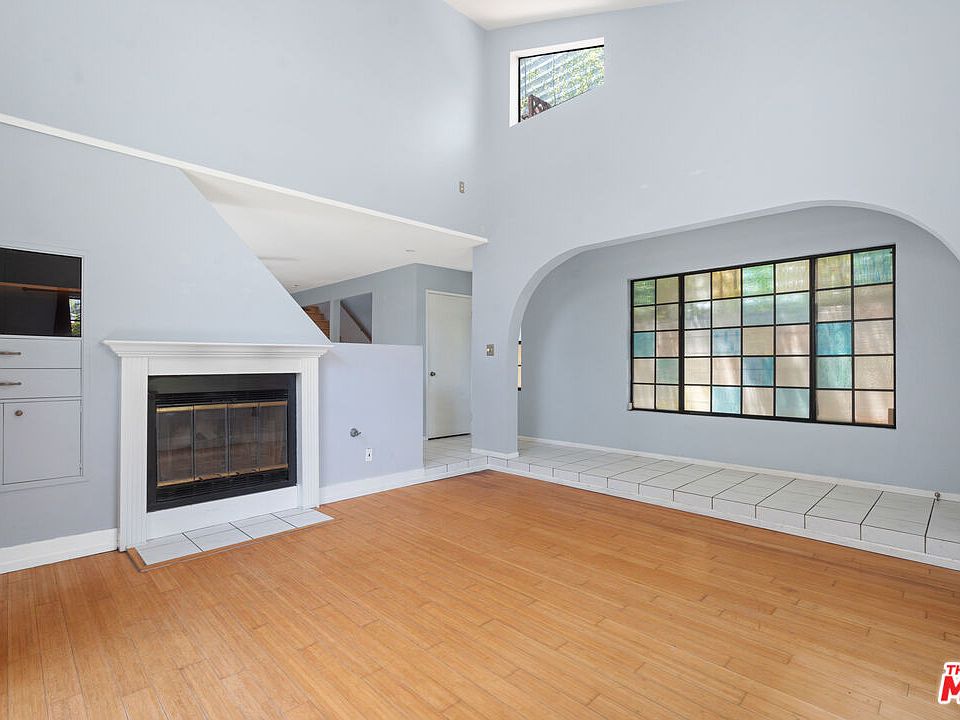 1st image of 3113 Thatcher Ave