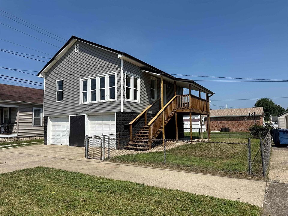 1st image of 415 Maple Ave