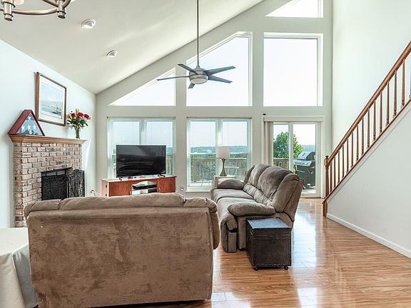 Great room with amazing lighting and view!