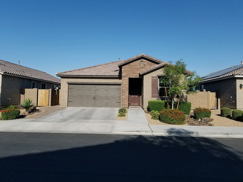 1st image of 26310 N 121st Ln