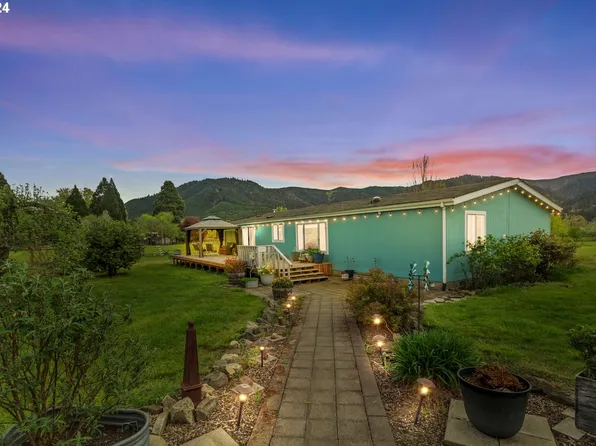 140 Putnam Valley Rd, Drain, OR 97435