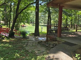 125 Summer Pl, Huntsville, TX 77340