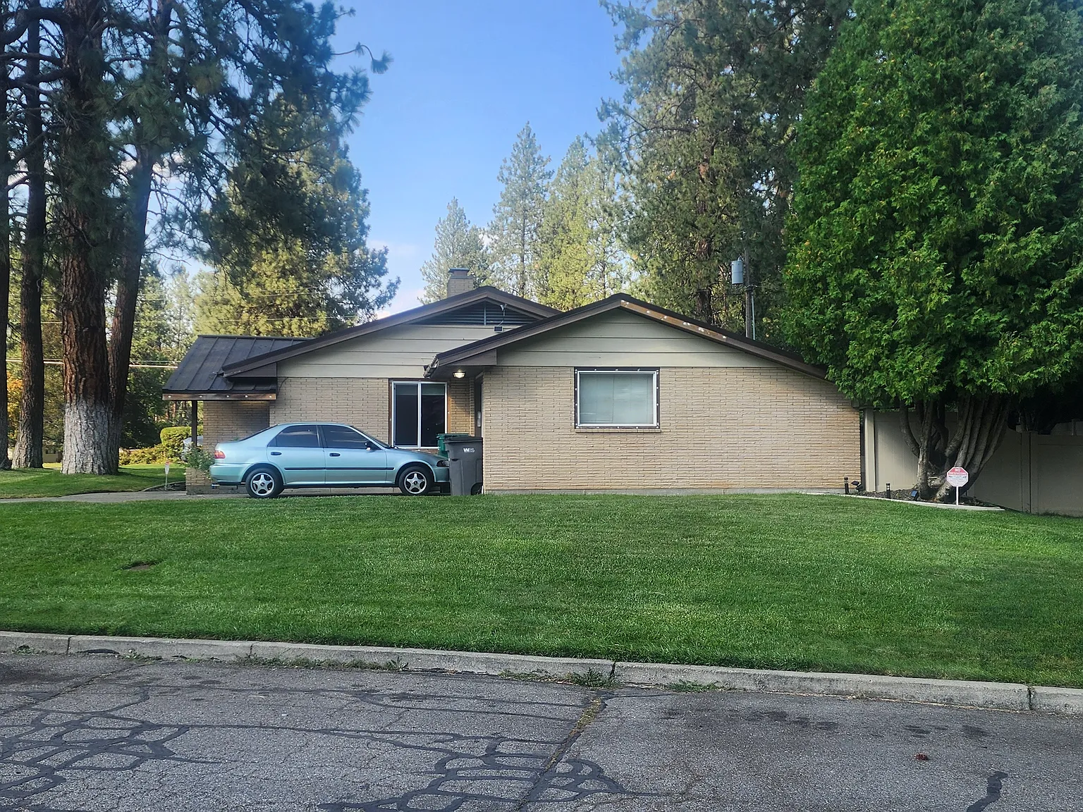 2111 S McDonald Rd — Photo 3