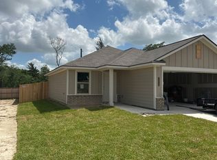 1638 Lucky St, Bryan, TX 77803