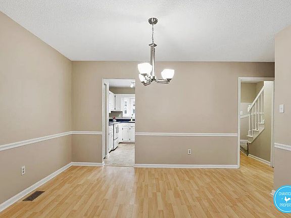 3rd image of 5738 Three Oaks Dr #1