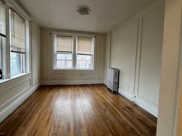 6-9 James St #6, Brookline, MA 02446