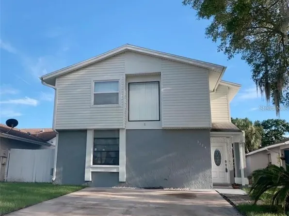 5124 Springwood Dr, Tampa, FL 33624