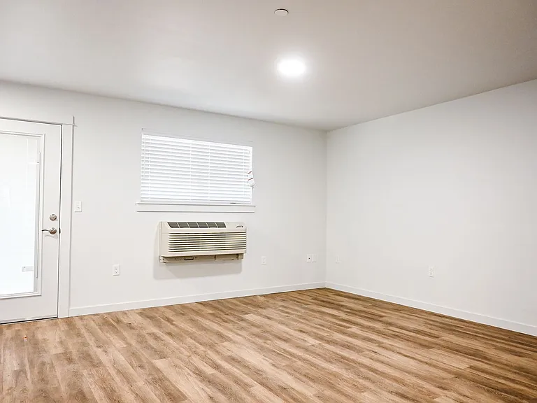 Harrison Village Apartments — Photo 100