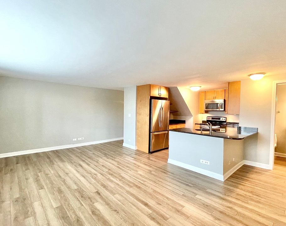 1st image of 1221 N Dearborn St APT 603